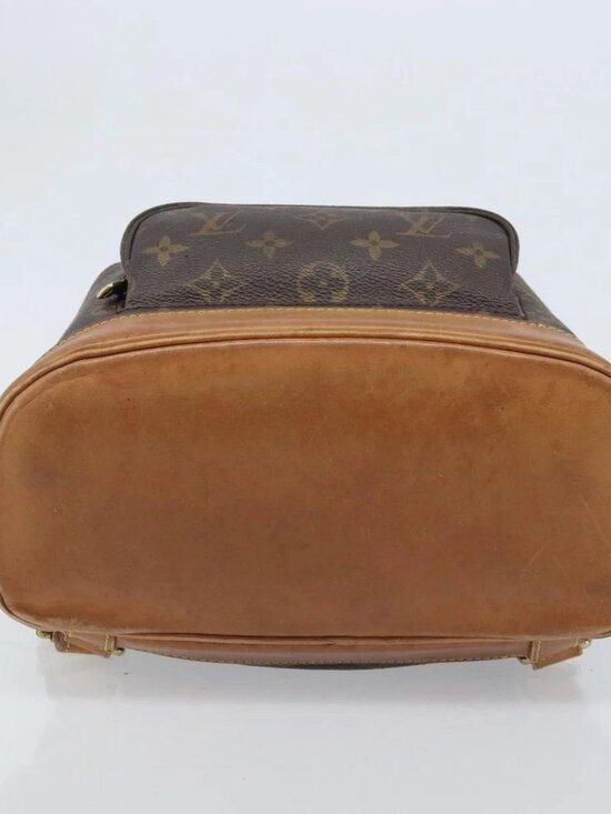 LOUIS VUITTON Monogram Montsouris MM Backpack main image 7